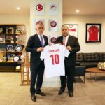 atakas hatayspor kulubu baskani cakirdan tff baskani haciosmanogluna ziyaret 70695fe90af4