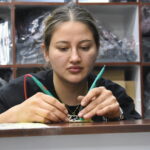 baba ile 2 kizi 15 yildir elektronik ev aletleri tamir ediyor f1d46d35a934