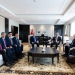 Hakan Fidan, Azerbaycan Temsilcisi Halef Halefov ile Önemli Bir Görüşme Gerçekleştirdi 1 bakan fidan azerbaycan ozel gorevler temsilcisi halefov ile bir araya geldi 5cbb81ff7b06