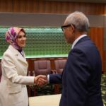 Katar'da Sosyal Hizmetler Alanında Türkiye, Sierra Leone ve Singapur ile İş Birliği Anlaşmaları İmzalandı 11 bakan goktas sierra leone ve singapurlu mevkidaslariyla bakanliklari arasinda is birligi mutabakat zapti imzaladi f7b1b670f73d