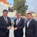 Milli Eğitim Bakanı Yusuf Tekin, Balıkesir'in Havran ilçesinde esnafı ziyaret ederek vatandaşlarla bir araya geldi. 3 bakan tekin esnafi ziyaret etti vatandaslarla sohbet etti e1ea14032acc