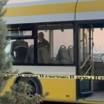 Kadirhan Öztürk, Konya'da Devam Eden Belediye Otobüsü Tartışması Sırasında Bıçakla Yaralandı 2 belediye otobusunde esinin gozu onunde bicaklandi f87c02132534