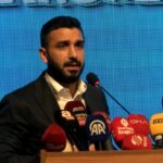 bilal erdogan kitap okuyan basarili merak eden arastiran bir genclik istiyoruz 6dae5ac4acfb