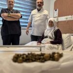 İnegöl'de 213 Safra Taşı Bulunan 77 Yaşındaki Kadın Başarılı Ameliyatla Sağlığına Kavuştu 1 bursada 77 yasindaki kadinin safra kesesinden 213 tane tas cikarildi 0fb43284e21b