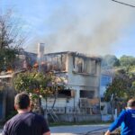 Mudanya'da 2 katlı evde çıkan yangın komşu binaya sıçradı; F.E.'ye ait ev kullanılamaz hale geldi. 5 bursadaki yanginda bir ev kule dondu bir evde hasar olustu 9739e770949f