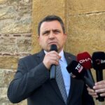 Çanakkale'de Şehitler Anma Töreni Düzenlendi, Kahramanlar Unutulmuyor 8 canakkale savaslarinin ilk sehitleri torenle anildi c5a86b18c9e5