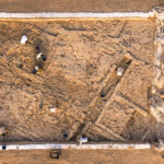 Karaman'da 10 Bin Yıllık Sokağın Kazısında, 8 Bin 500 Yıllık Obsidyen Ayna ve Aletler Bulundu 6 canhasanda 8 bin 500 yillik obsidyen ayna bulundu 8415228cf95e