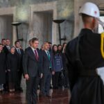 CHP Heyeti, 39'uncu Olağan Kurultayı Öncesi Anıtkabir'i Ziyaret Etti 6 chp heyeti anitkabiri ziyaret etti 59916f891ed0