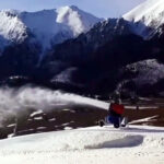 Davraz Kayak Merkezi'nde Kar Makineleriyle Kış Sezonu Erken Başlayacak 2 davraza kar makinesi sezon erken acilip gec kapanacak bbca24235c3b