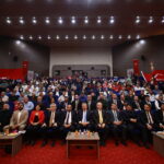 Mustafa Destici: Türk Bayrağına Saygı Duymayan Kardeşimiz Olmaz! 2 destici turk bayragini asmayan benim kardesim olamaz 65da27e006c5