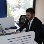 Eskişehir'de Dizüstü Bilgisayar Patladı, Kullanıcı Şokta! 3 dizustu bilgisayari bomba gibi patladi o anlar kamerada 8da86c82a240