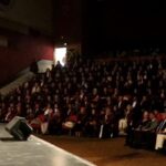 Erzurum Atatürk Üniversitesi'nde 226 doktora öğrencisi ilk mezuniyet töreninde belgelerini aldı 2 doktora mezunlari sarkilar esliginde belge aldi 11815f4b58a2