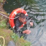 Antalya'da düden çayına düşen Y.A., çevredekilerin yardımıyla kurtarıldı 1 duden cayina dusen genc can simidiyle kurtarildi bb9f40734472