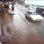 Balıkesir'de Şarküteri İşletmecisini Vuran Şüpheli Kaçtı 2 dukkaninin onunde silahli saldiriya ugrayan esnaf yaralandi 2aebbfaf1d47