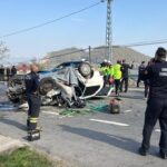 ehliyetsiz surucunun kullandigi otomobille kamyonet carpisti 1 olu 2 yarali 35db2aaf5451