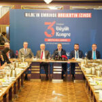 Fatih Erbakan, 2028 cumhurbaşkanlığı seçiminde Yeniden Refah Partisi olarak kendi adaylarını sunacaklarını açıkladı. 2 erbakan baska ismi cumhurbaskani adayi olarak desteklememiz soz konusu degil video eklendi 6b64e85ce909