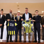 fenerbahce kadin futbol takimina yeni isim ve forma gogus sponsoru afd6915ed11b