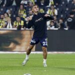 Fenerbahçe Stadyumu'nda 10 Kasım’ı Anma Etkinliği: Atatürk için Pankart ve Tişört Hazırlandı 3 fenerbahce stadinda ataturk icin ozel pankart ve tisort d45c39d29adb