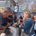 festivalde 2 bin kisiye balik ekmek dagitildi e03e41dc2757