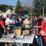 festivalde ekmek arasi hamsi kuyrugu 4290cb7c84ab