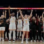 Galatasaray Çağdaş Faktoring, EuroLeague Kadınlar B Grubu'nda Flammes Carolo'yu 77-73 yenerek galip geldi. 1 galatasaray cagdas faktoring flammes carolo basket 77 73 f3589d4915b0