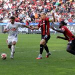 Gaziantep FK, Çaykur Rizespor ile 2-2 berabere kalarak bir puanı hanesine yazdırdı. 1 gaziantep fk caykur rizespor 2 2 6bf107762d91