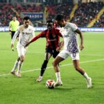 Gaziantep FK, Eyüpspor'a 2-1 Yenilerek Süper Lig'de Aynı Hatta Devam Edemedi 8 gaziantep fk ikas eyupspor 1 2 b85b56f262df