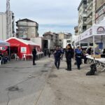 gebzede yikilan binanin enkazini kaldirma calismalari suruyor f4f018b8b92f