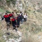 hatayda habibi neccar daginda yuruyus yaparken kayaliktan dusup yaralandi de98d7e3ff5b