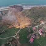 Doğu Karadeniz'deki mikro depremler heyelanları artırıyor, bilim insanları uyarıyor 7 hissedilmeyen risk mikro depremlerle heyelan tehlikesi 048e7bf13700