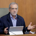 Tahran'da Su Krizi: Başkent Terke Hazırlanıyor 1 iran cumhurbaskani pezeskiyan yagmur yagmazsa tahrani bosaltmak zorunda kalacagiz 2d98d9d86b0a