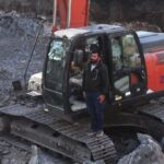 is makinelerinin uzerinde ataya saygi durusu e1959e1460e0