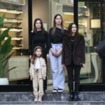 is makinesi operatoru cekici ustunde cayci elinde tepsiyle atayi andi 480c0c4a2fda