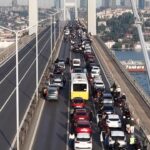 Atatürk’ün Anısına 87. Yıldönümünde 15 Temmuz Şehitler Köprüsü'nde Hayat Durduruldu 3 istanbul 15 temmuz sehitler koprusunde 0905 8597320d2bda