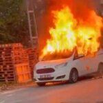 istanbul atasehirde hafif ticari arac alev alev yandi 925531372e66