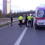 istanbul atasehirde yolun karsisina gectigi sirada otomobilin carptigi yaya oldu 20fa68a9bb5b