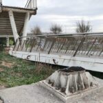 Avcılar'da TIR, Üst Geçidi Çarparak Parçaladı; Belediye Ekipleri Hızla Müdahale Etti 3 istanbul avcilarda is makinesi tasiyan tirin carptigi ust gecit kaldirildi 5f882c328698