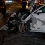 Bakırköy'de otomobil kazası: Direksiyon hakimiyeti kayboldu, iki araç çarpıştı 5 istanbul bakirkoyde refuju asan otomobil karsi yonden gelen otomobille carpisti d585cf3bd430