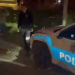 istanbul besiktasta dur ihtarina uymayan ehliyetsiz motosiklet surucusu polis aracina carpti 159be836755e