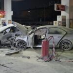 istanbul cekmekoyde otomobil akaryakit istasyonuna daldi 2 otomobil yandi 5c6283455ae1