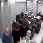 CHP İstanbul'daki Para Sayma Davasında Mahkemeden Anayasa Mahkemesi'ne Soruşturma Talebi 2 istanbul chp istanbul il baskanligindaki para sayma goruntulerine iliskin davada durusma 15 nisana ertelendi 56d9686b3408