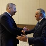 istanbul disisleri bakani hakan fidan pakistan disisleri bakani mohammad ishaq dar ile bir araya geldi 120591162385