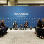 istanbul disisleri bakani hakan fidan pakistan disisleri bakani mohammad ishaq dar ile bir araya geldi 4f8def42a8f5