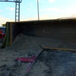 Kuzey Marmara Otoyolu'nda hafriyat kamyonunun lastiği patladı, şoför hastaneye kaldırıldı 4 istanbul eyupsultanda devrilen hafriyat kamyonunun soforu yaralandi da24028e232a