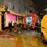 Fatih’te 3 katlı binanın çatısında yangın çıktı, itfaiye müdahale etti 1 istanbul fatihte 3 katli binanin catisi alev alev yandi 8da29a9431fe
