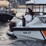 istanbul istanbul bogazinda bogulma tehlikesi geciren kadini denize atlayarak kurtardi o anlar kamerada c5c688b64602