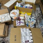 istanbul istanbul il saglik muduru guner muvazaali eczane operasyonunda 2 bin 500 adet ilaca el konuldu f8f4590612f7