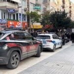 istanbul kucukcekmecede kafede oturan kisilere yonelik silahli saldirida 1 kisi yaralandi 1c82f43f5636