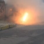 Küçükçekmece'de Yer Altı Kablolarının Yangını Park Halindeki Aracı Küle Çevirdi 2 istanbul kucukcekmecede yer alti kablolarindan cikan kivilcimlar otomobili yakti 6699cbb30fb6