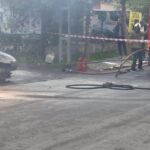 Küçükçekmece'de Yer Altı Kablolarının Yangını Park Halindeki Aracı Küle Çevirdi 4 istanbul kucukcekmecede yer alti kablolarindan cikan kivilcimlar otomobili yakti a24ba9202a2d